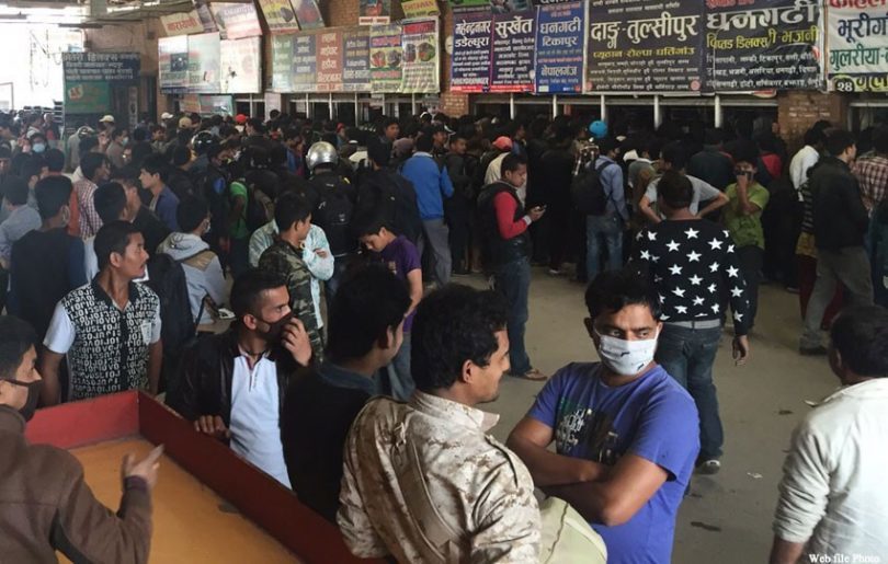 दसैँका लागि घर फर्किनेहरूलाई लक्ष्य गर्दै अग्रिम टिकट बुकिङ सुरु