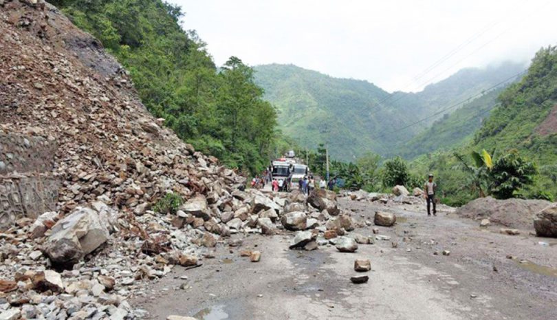 बाह्रबिसे–तातोपानी सडक पुनःनिर्माणको तयारी