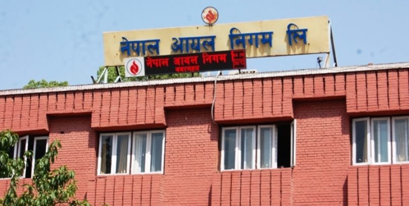 निगमलाई दैनिक चार करोड नाफा तर, इन्धनकाे मूल्य २ रुपैयाँ मात्र घट्यो