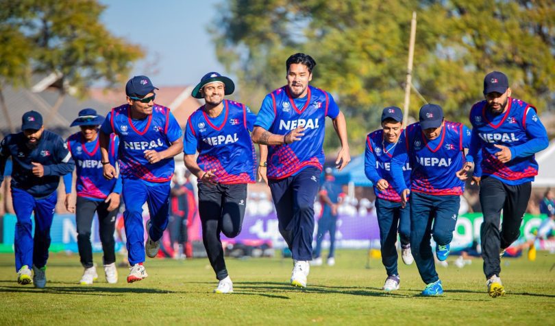 युएइले नेपाललाई जितको लागि १४१ रनको मध्यम लक्ष्य दियो