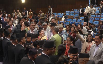 कांग्रेससहित विपक्षी दलहरुको अवरोधपछि संसद बैठक स्थगित